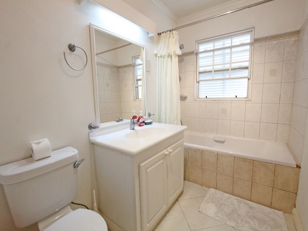 Barbados Condo 958264