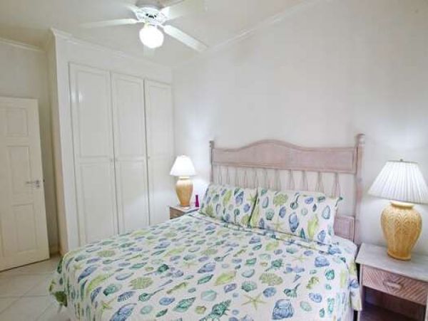 Barbados Condo 958264