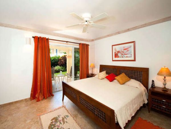 Barbados Condo 958266