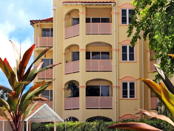 Barbados Condo 958267