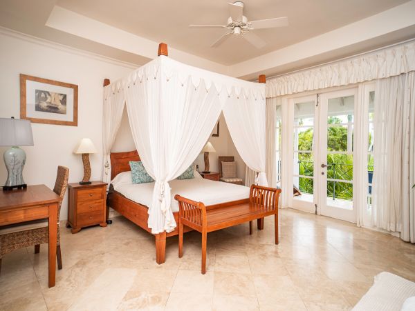 Barbados Condo 958270