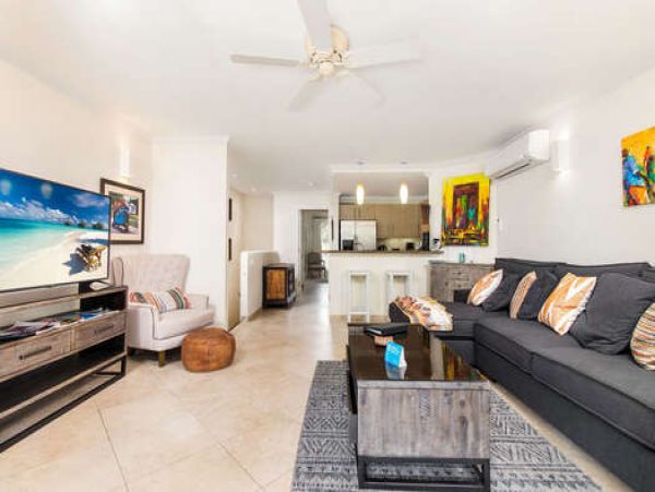 Barbados Condo 958276