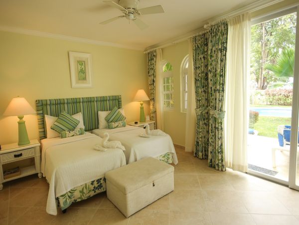 Barbados Condo 958281
