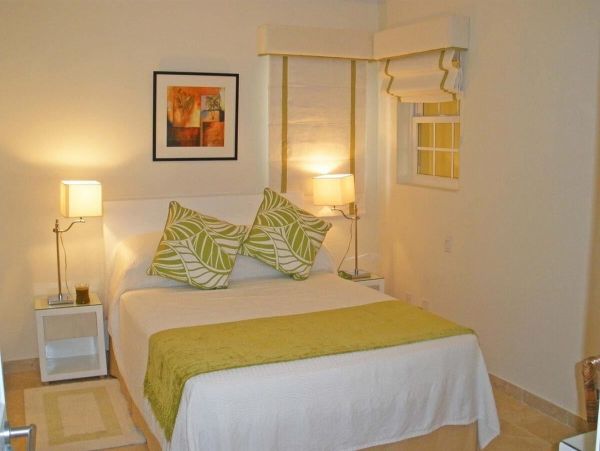 Barbados Condo 958283