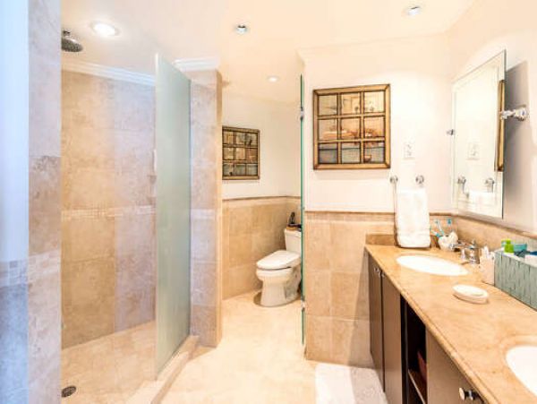 Barbados Condo 958286
