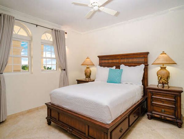 Barbados Condo 958286