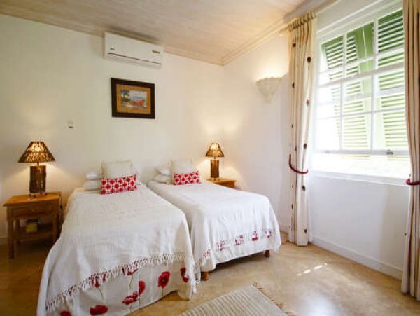 Barbados Condo 958300
