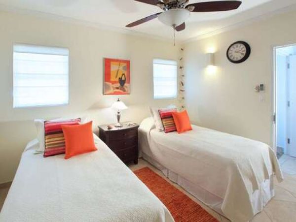 Barbados Condo 958309