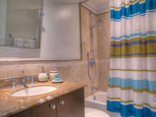 Barbados Condo 958310