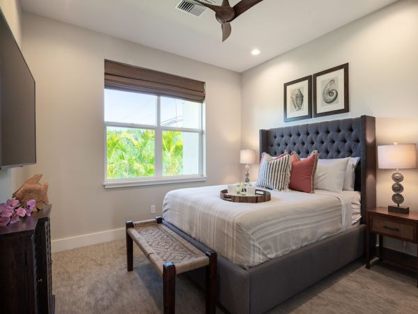 Just 40 Steps to Beach Four Bedroom Kapalua Vacation Home