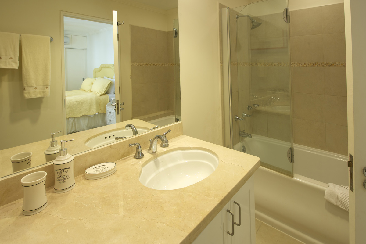 Barbados Condo 958325