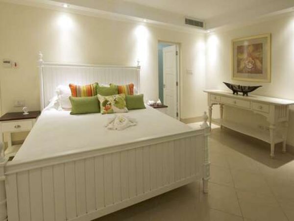 Barbados Condo 958325