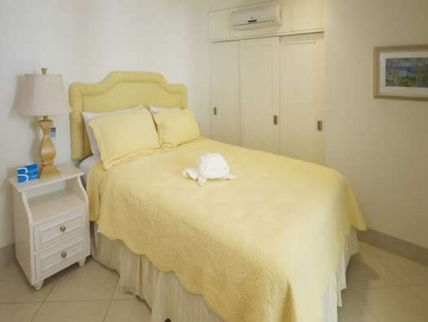 Barbados Condo 958325