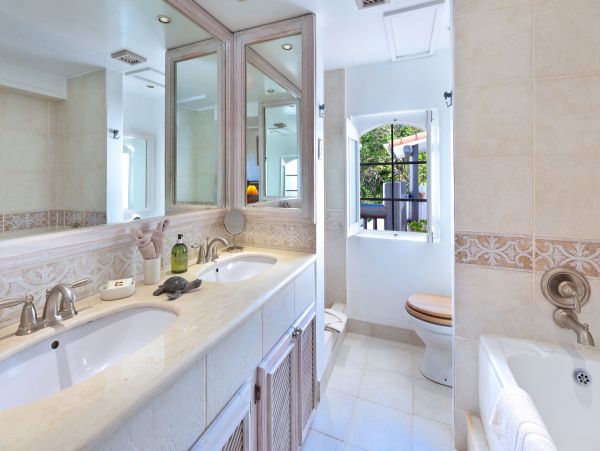 Barbados Condo 958336