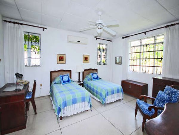 Barbados Home 958344
