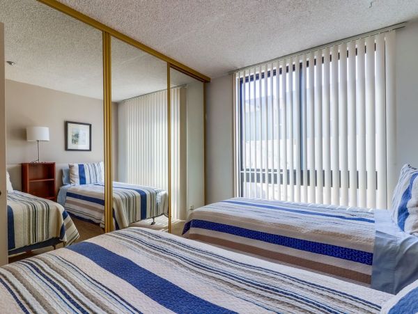 Mission Beach And Pacific Beach Condo 958350
