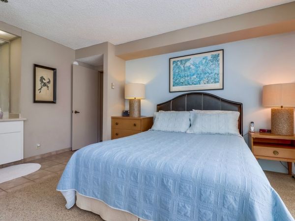 Mission Beach And Pacific Beach Condo 958350