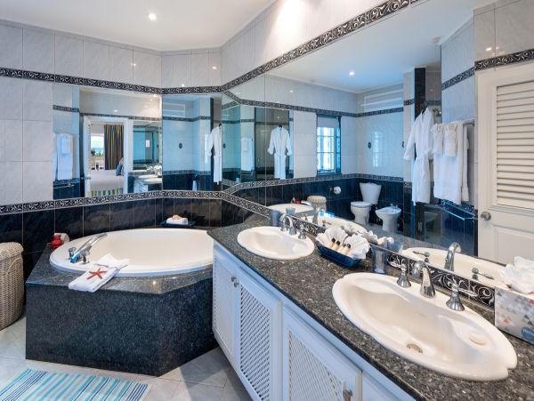 Barbados Condo 958364