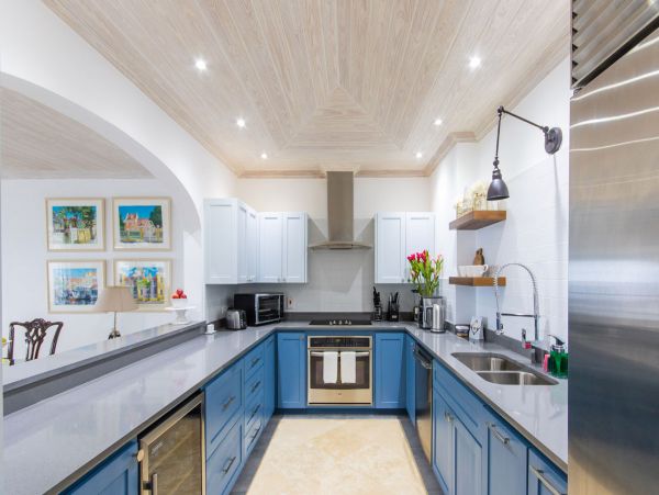 Barbados Condo 958371