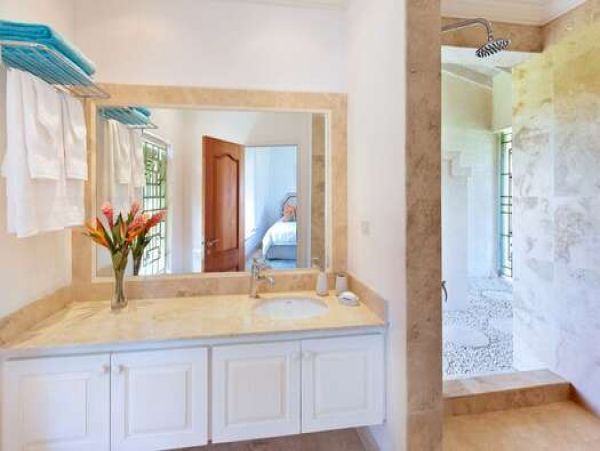 Fabulous Barbados Vacation Villa 4 Bedrooms Ocean Views