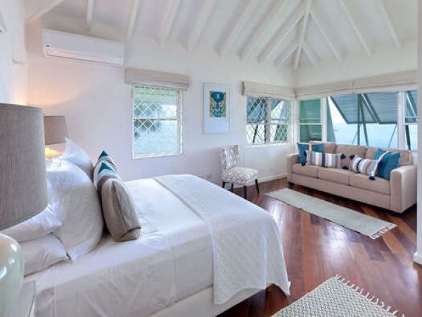 Luxurious Oceanfront Villa in Barbados