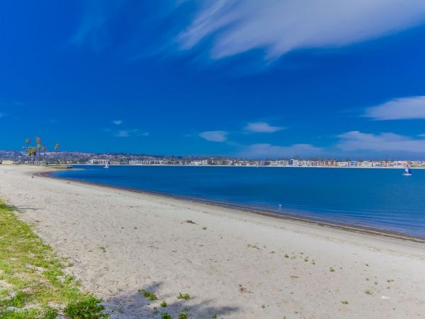 Mission Beach And Pacific Beach Condo 958386