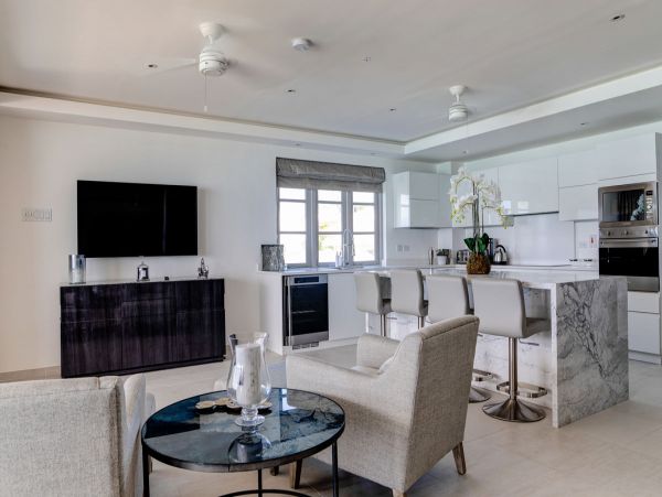 Barbados Condo 958390