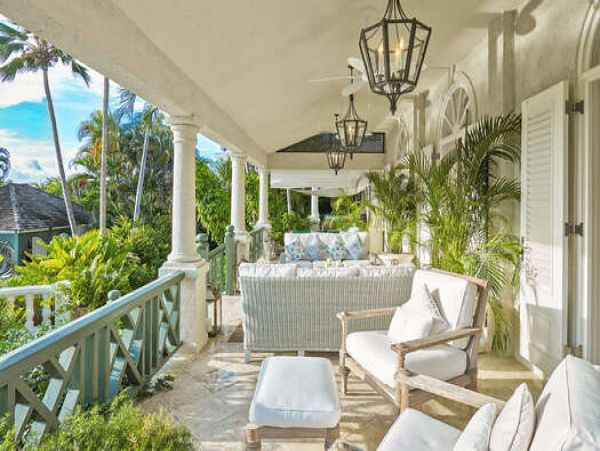 Gorgeous 5 Bedroom Villa with Amazing Amenities