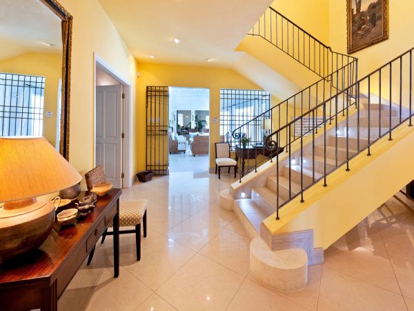 Barbados Home 958411