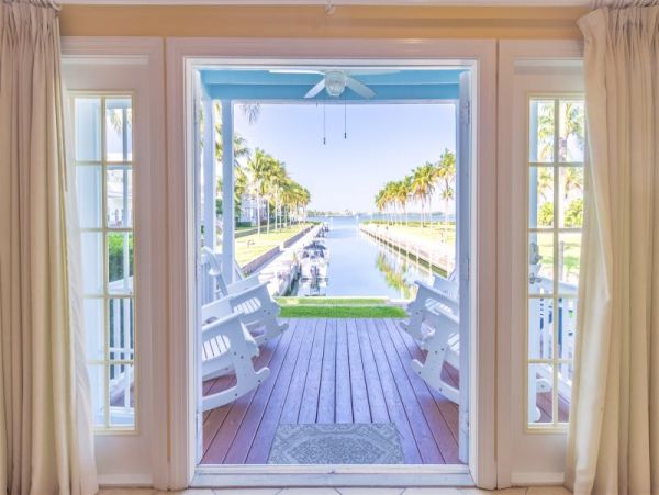 Luxury Townhome Magnificent Gulf Views