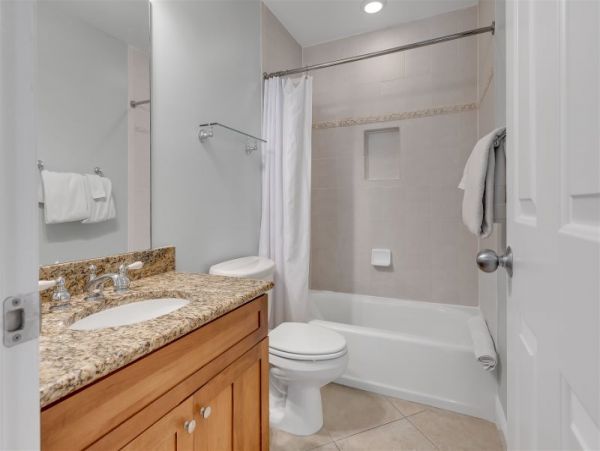 Luxury Townhome Magnificent Gulf Views