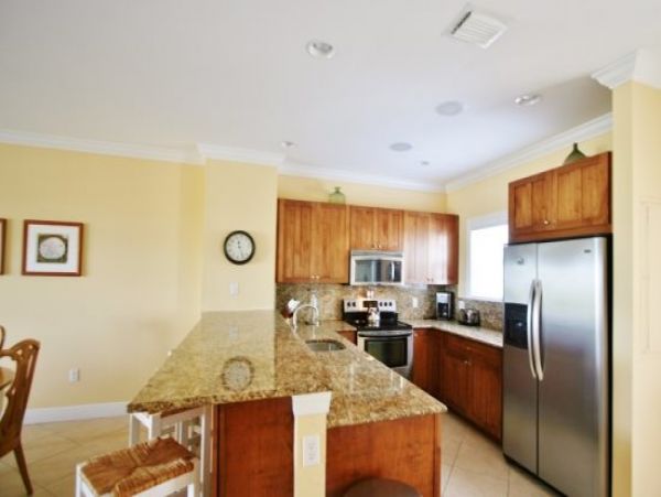Gulf Front Vacation Home with Pool 8 Guests in Florida Keys