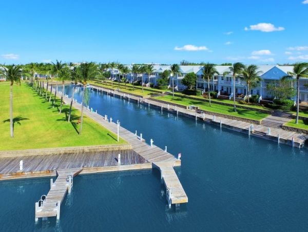 Gulf Front Vacation Home with Pool 8 Guests in Florida Keys