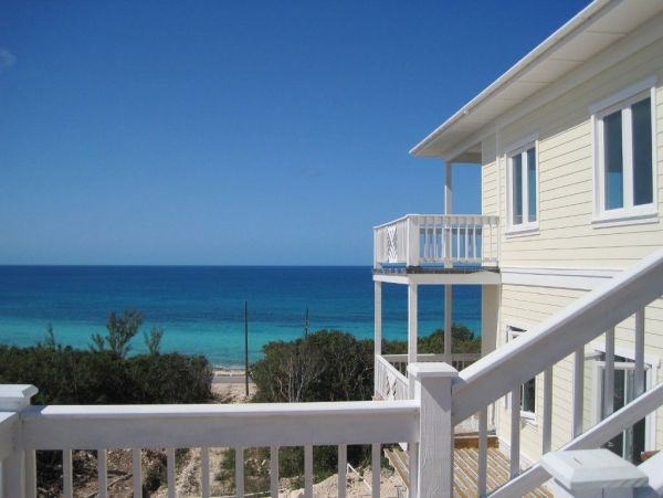 Bahamas Condo 958518