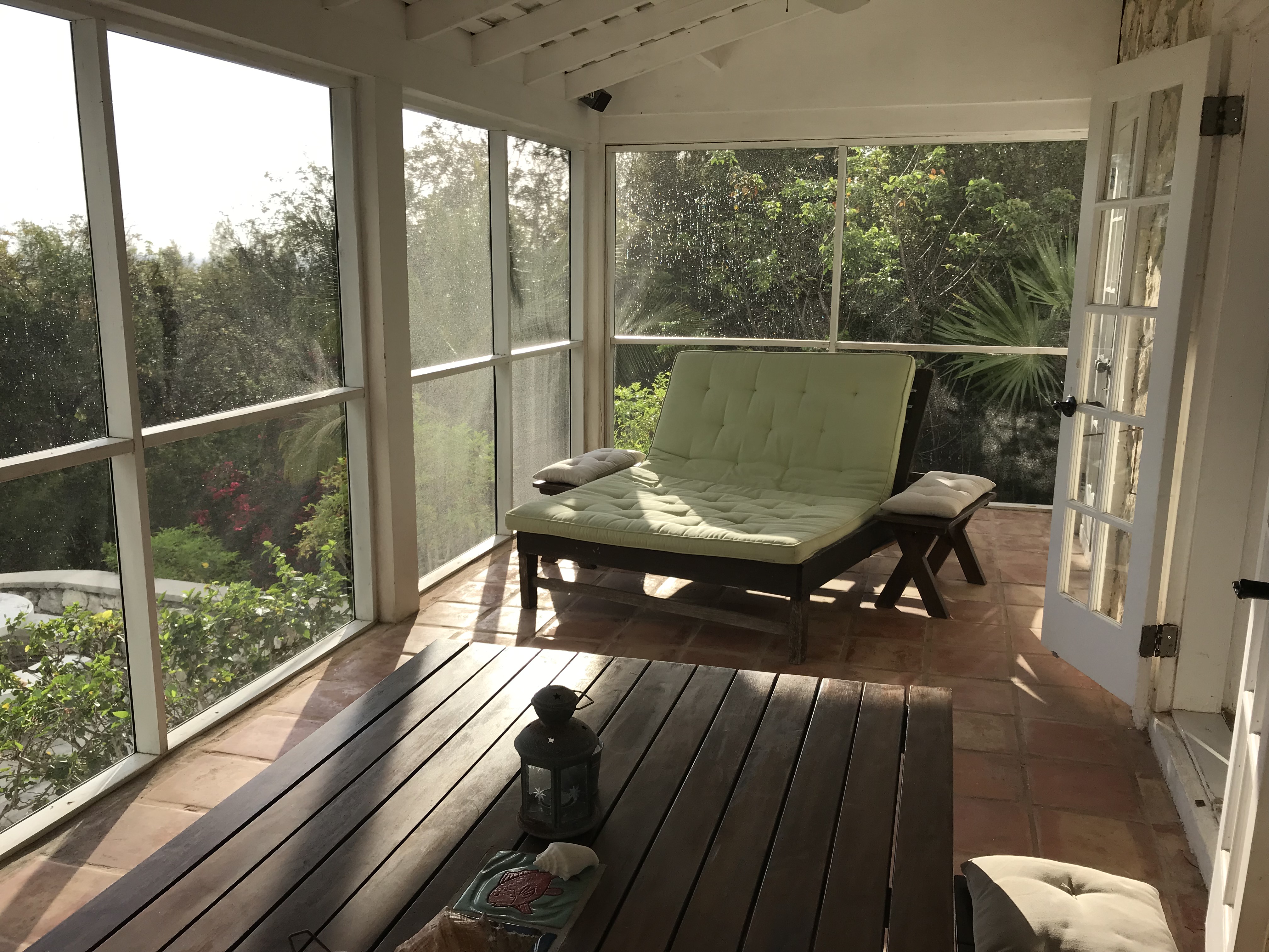 Bahamas Home 958520