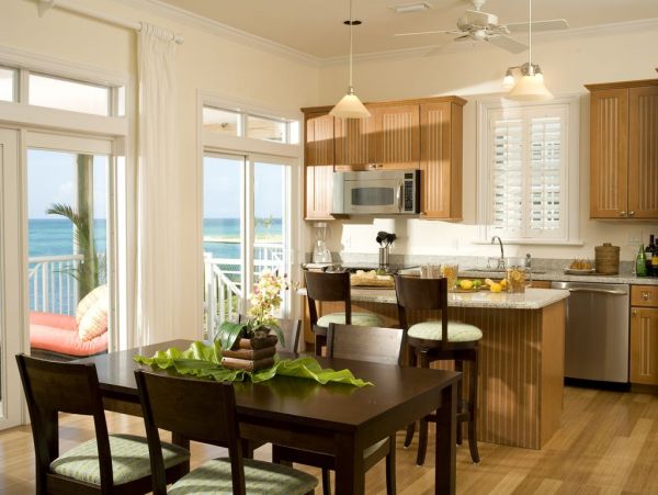 Bahamas Home 958522