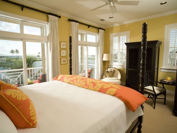 Bahamas Home 958522