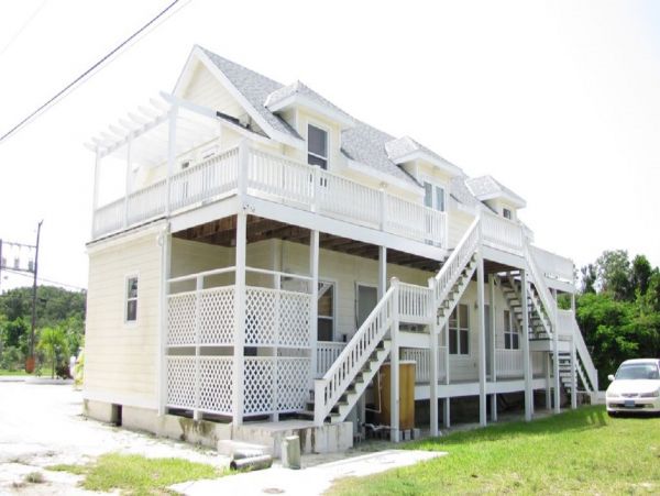 Bahamas Home 958523