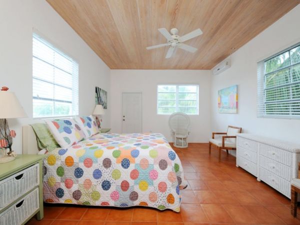 Bahamas Home 958524