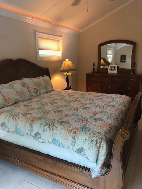 Bahamas Home 958525