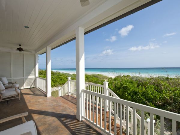 Bahamas Home 958526