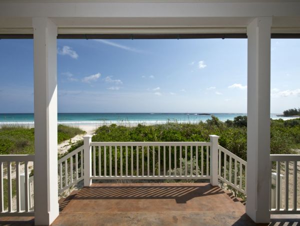 Bahamas Home 958526