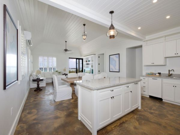 Bahamas Home 958526