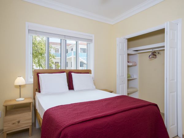 Bahamas Home 958528