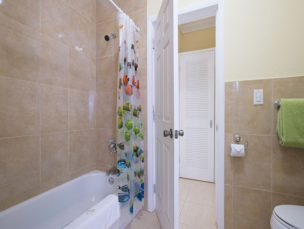 Bahamas Home 958528