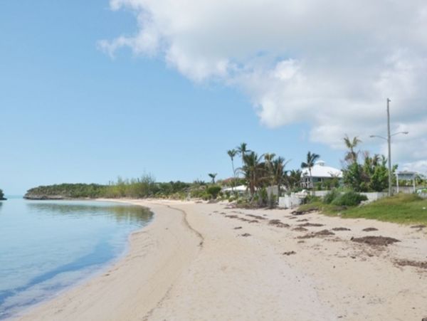 Bahamas Home 958528