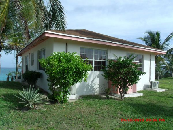 Bahamas Home 958529