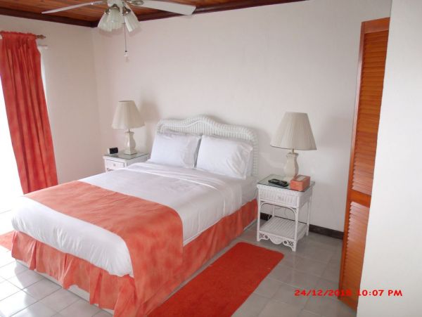 Bahamas Home 958529