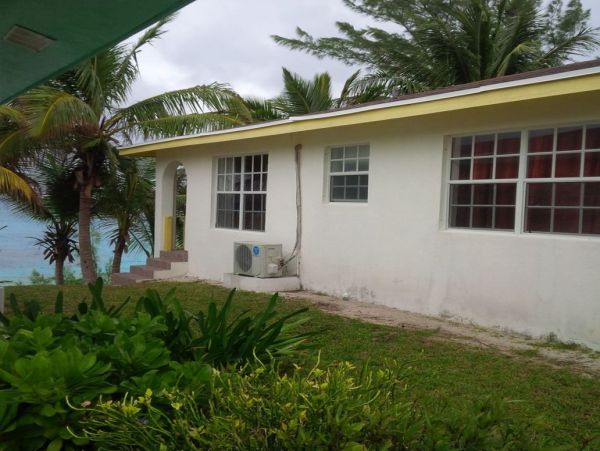 Bahamas Home 958529