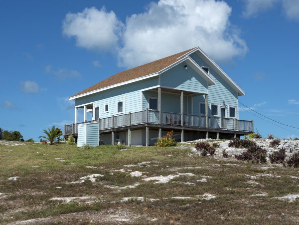 Bahamas Home 958530